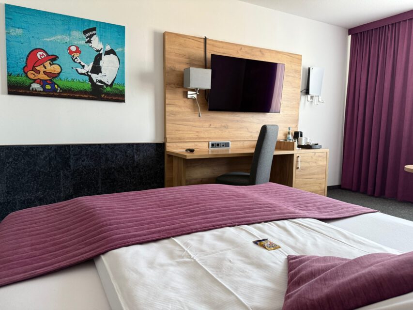 Business Plus Room